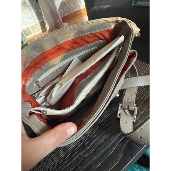 AGUSTINO Grey Double Buckle Tri-Compartment Crossbody - Picture 5 of 8